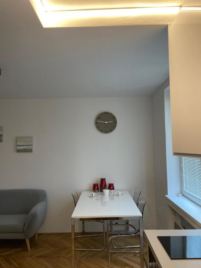 Apartman V Kratke Kamenicky Senov Ngoại thất bức ảnh