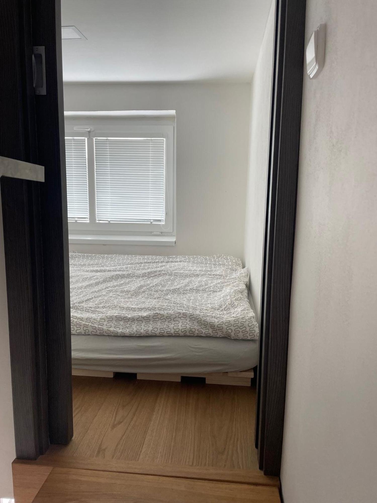 Apartman V Kratke Kamenicky Senov Ngoại thất bức ảnh